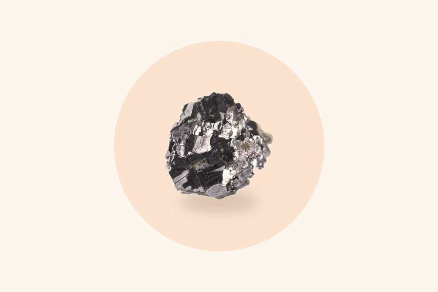 Mineral crystals, an illustrative image for the Zinc in the formula